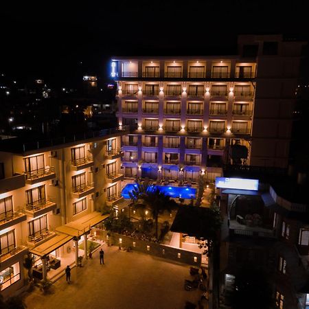 Hotel Pokhara Village & Spa Exterior photo
